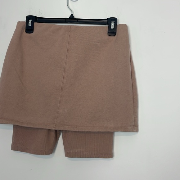 Zara Brown/Pink Biker Shorts/Skort. Size Large. Ribbed Biker Shorts with Skirt. - Picture 6 of 11